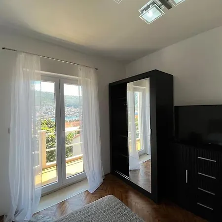 Appartement Lapad Ii *
